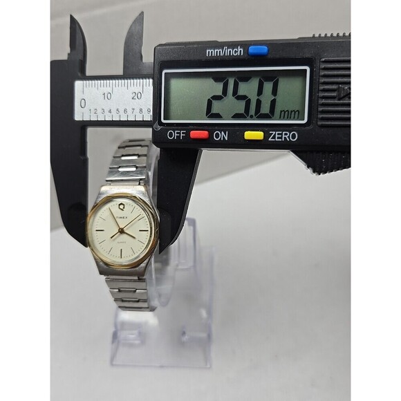 Vintage Timex Q 1982 Womens Watch Silver Tone Slide Clasp New Battery Dainty main image 5